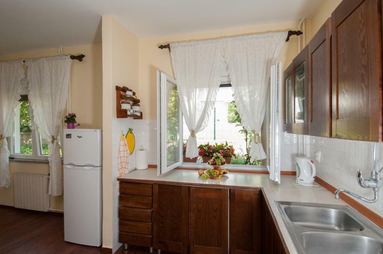 Rubin Apartment Ика Екстериор снимка